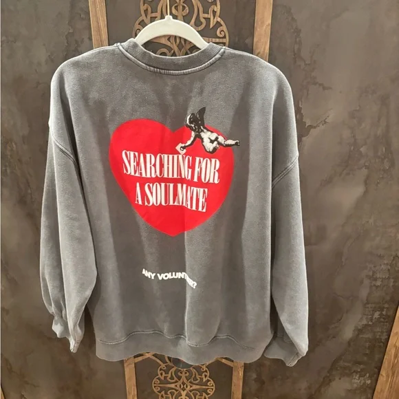 Zara Gray and Red Crewneck Sweater Relaxed Fit - Picture 7 of 12